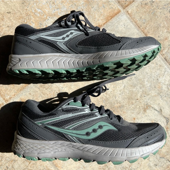 Saucony | Womens Cohesion Running Shoe - Picture 1 of 7